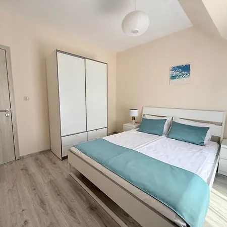 Violasuite In South Bay By Rv * Warna